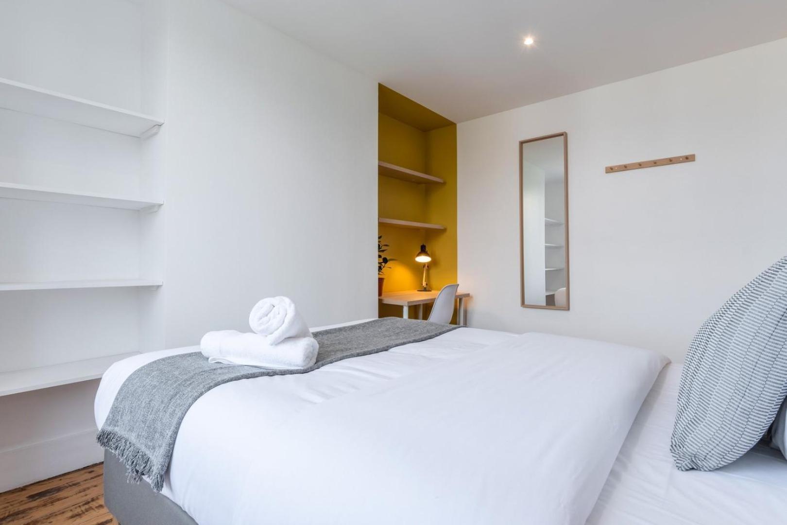 Bright 3-Bedroom 2-Bathroom Flat Лілль Екстер'єр фото